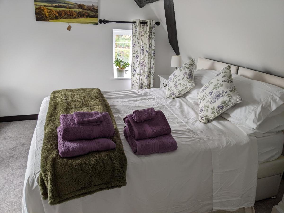 Characterful 2 Bed Cottage, Quiet Village Setting Ashleworth エクステリア 写真