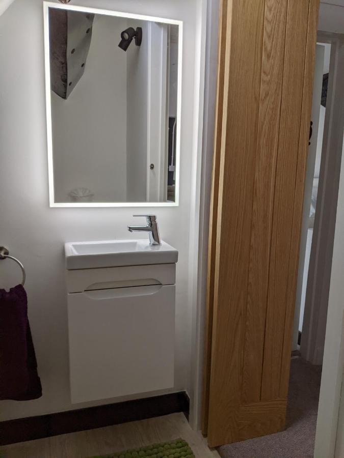 Characterful 2 Bed Cottage, Quiet Village Setting Ashleworth エクステリア 写真